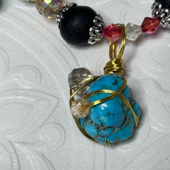 Artisan Charm Bracelet Quartz and Hand Painted  And Glass Beads OOAK 0778 G - Picture 13 of 13